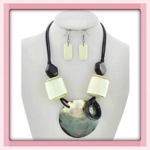 🪴Necklace Earrings Set